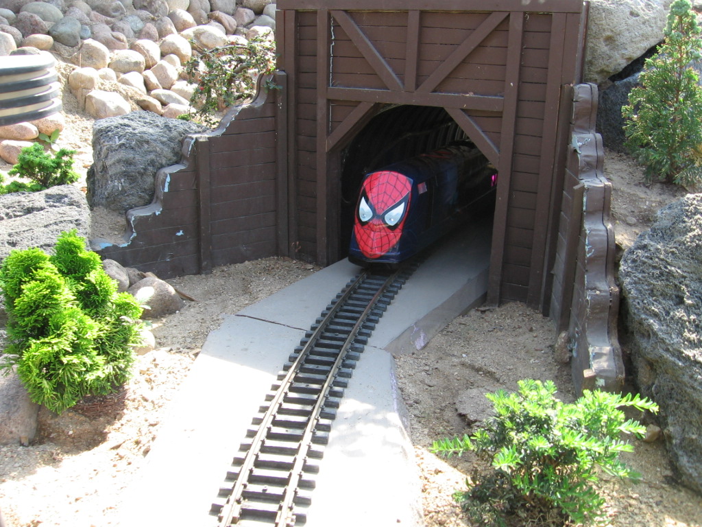 Spiderman Express in Tunnel - Shady Lane Greenhouses